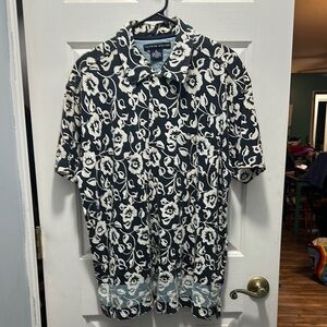 Tommy Hilfiger Black and White Casual Button Down Shirt